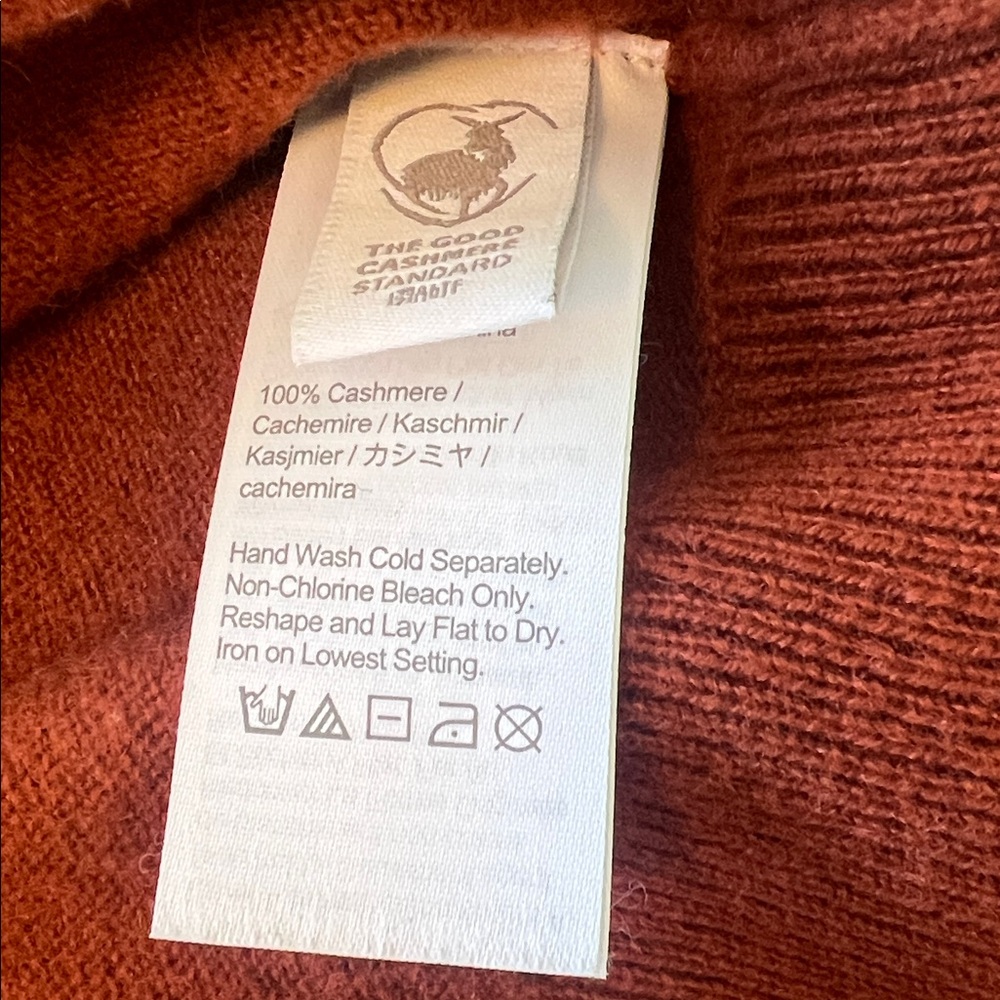 J Crew Classic Fit Cashmere Sweater - Picture 6 of 7